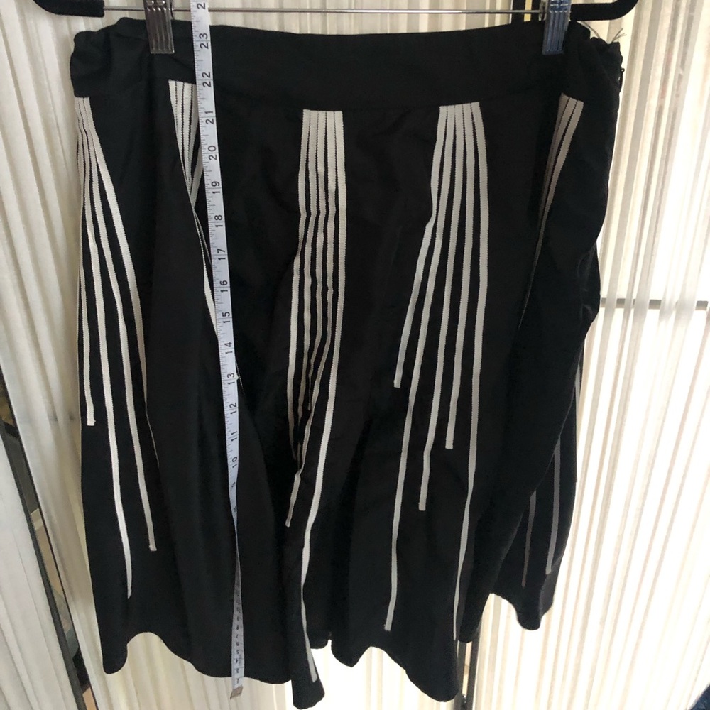 Skirt in Size Large from The Limited -  CL401A
